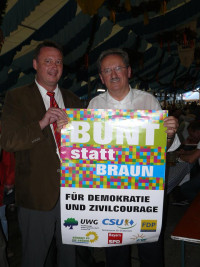 Ude bedankt sich für die fraktionsübergreifende Aktion "Bunt statt Braun" in Gröbenzell